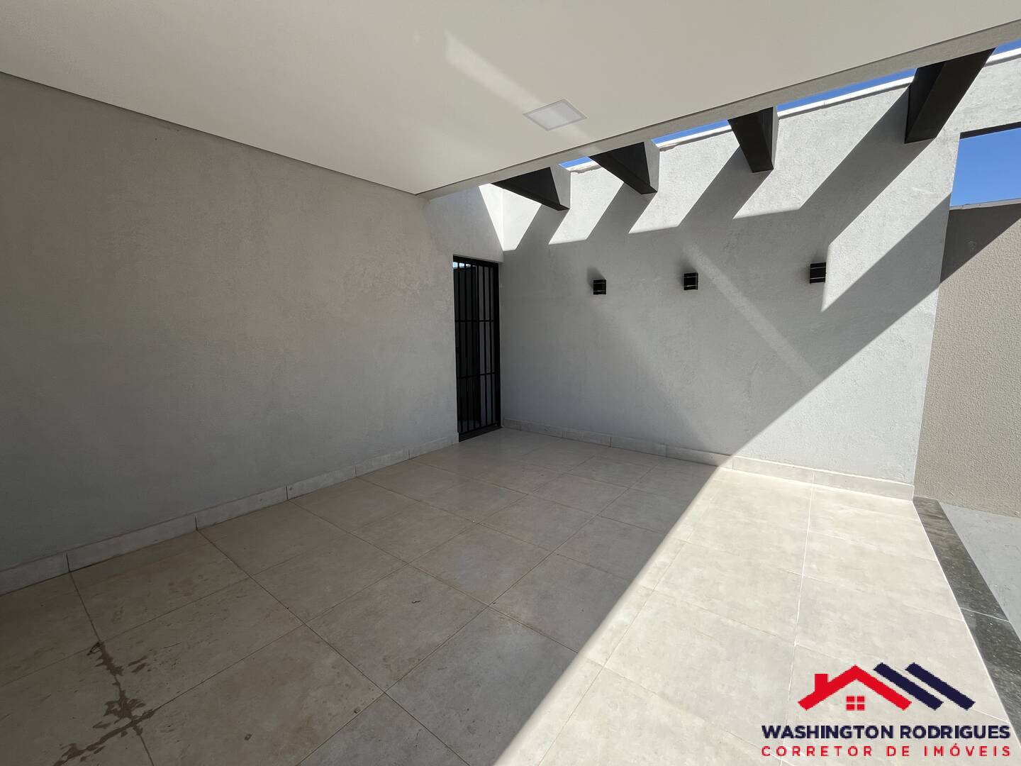 Casa à venda com 3 quartos, 250m² - Foto 17