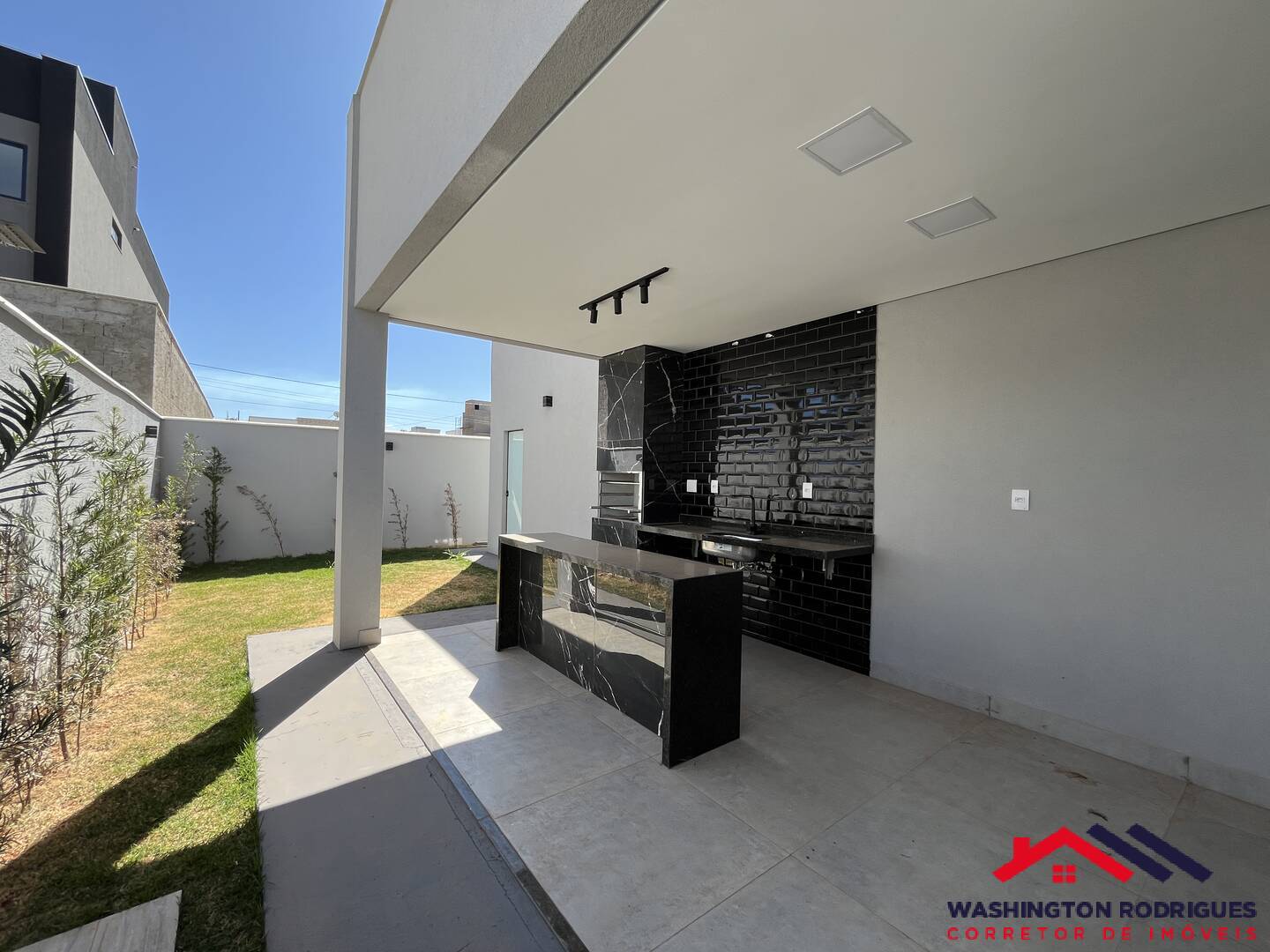 Casa à venda com 3 quartos, 250m² - Foto 6