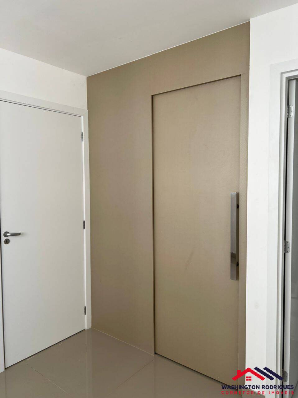 Apartamento à venda com 3 quartos, 103m² - Foto 11