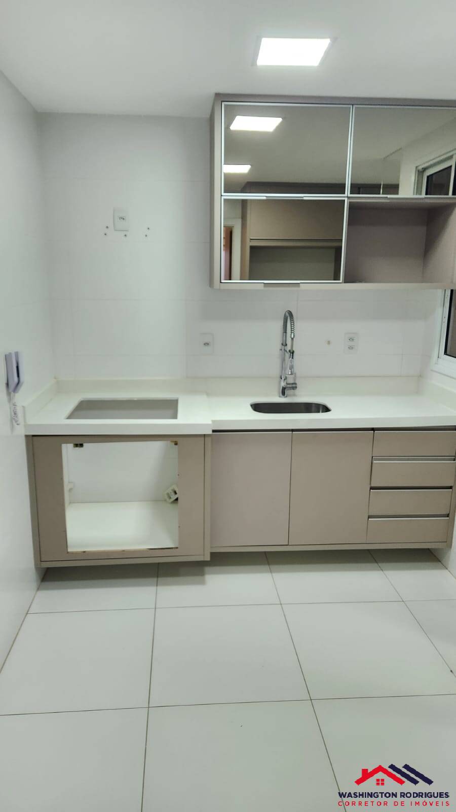 Apartamento à venda com 3 quartos, 103m² - Foto 8