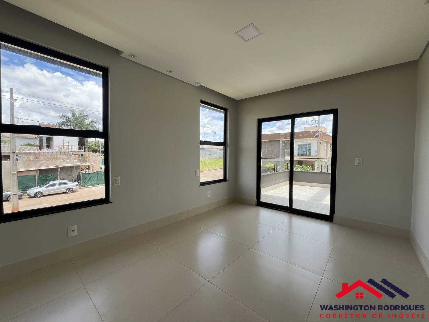 Casa à venda com 4 quartos, 190m² - Foto 12