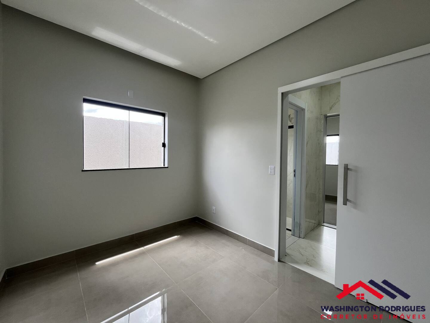 Casa à venda com 3 quartos, 137m² - Foto 14