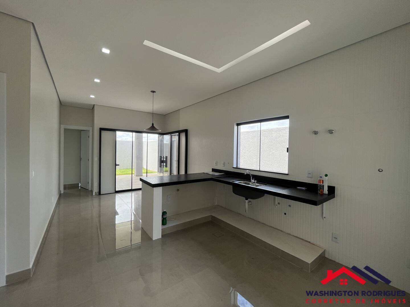 Casa à venda com 3 quartos, 137m² - Foto 3